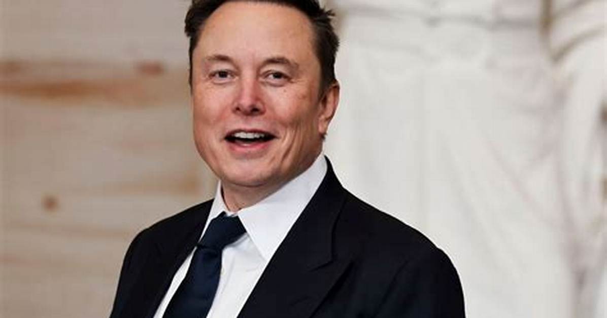 How Does Elon Musk's Height Affect His Public Image?