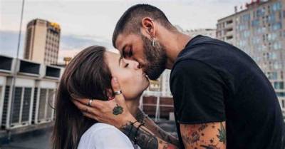 How Does It Feel to Kiss a Girl with Lip Fillers?