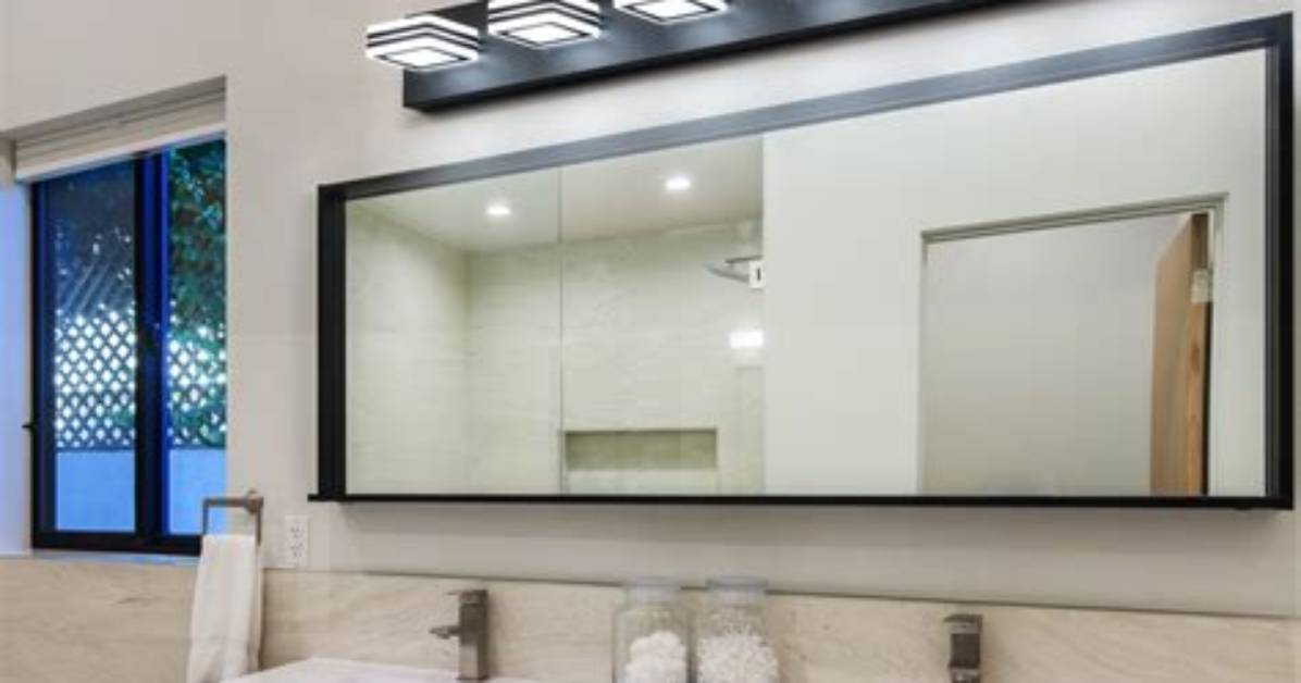 How High to Mount Bathroom Light Fixtures Above A