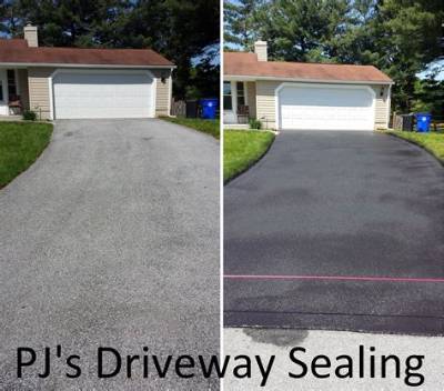 How Long Does Sealcoat Driveway Last?