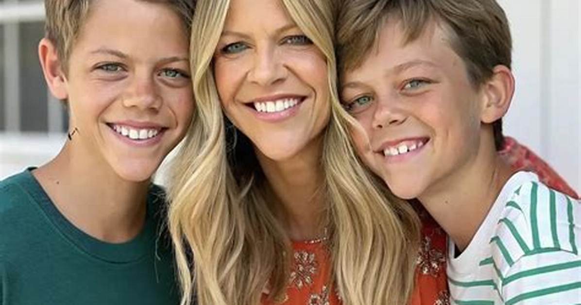 How Many Siblings Does Kaitlin Olson Have? Children and Husband – Are Her Parents Alive?