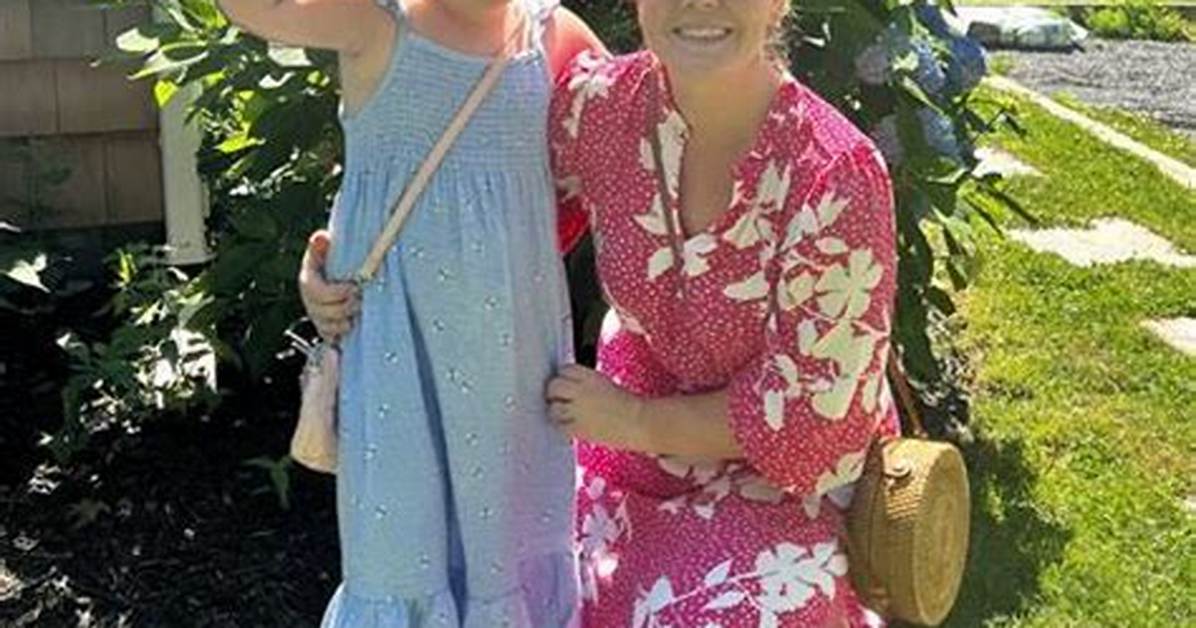 How Old Is Along Came Abby Tiktok Age and Birthday Real Name On