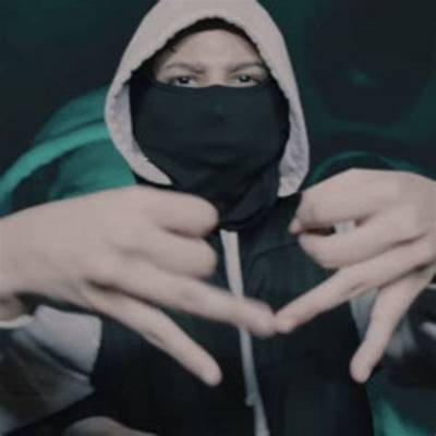 How Old Is Kdot Keep Clicking? a Comprehensive Exploration