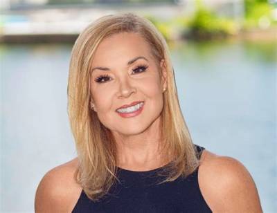 How Old Is Sandra Peebles? Everything to Know About the Univision News Anchor