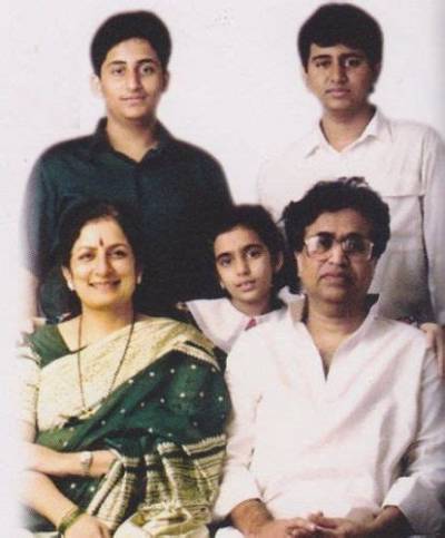 How Old Is Vaijnath Mangeshkar? Where Is Hridaynath Mangeshkar Son Today?