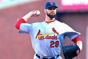 How Tall Is Chris Carpenter?