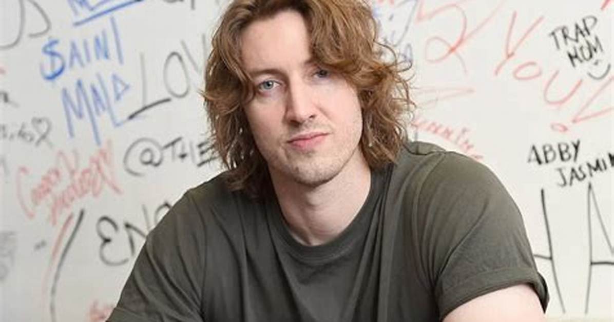 How Tall Is Dean Lewis? a Comprehensive Look at His Height and More