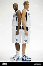 How Tall Is Dirk Nowitzki