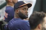 How Tall Is Yordan Alvarez?