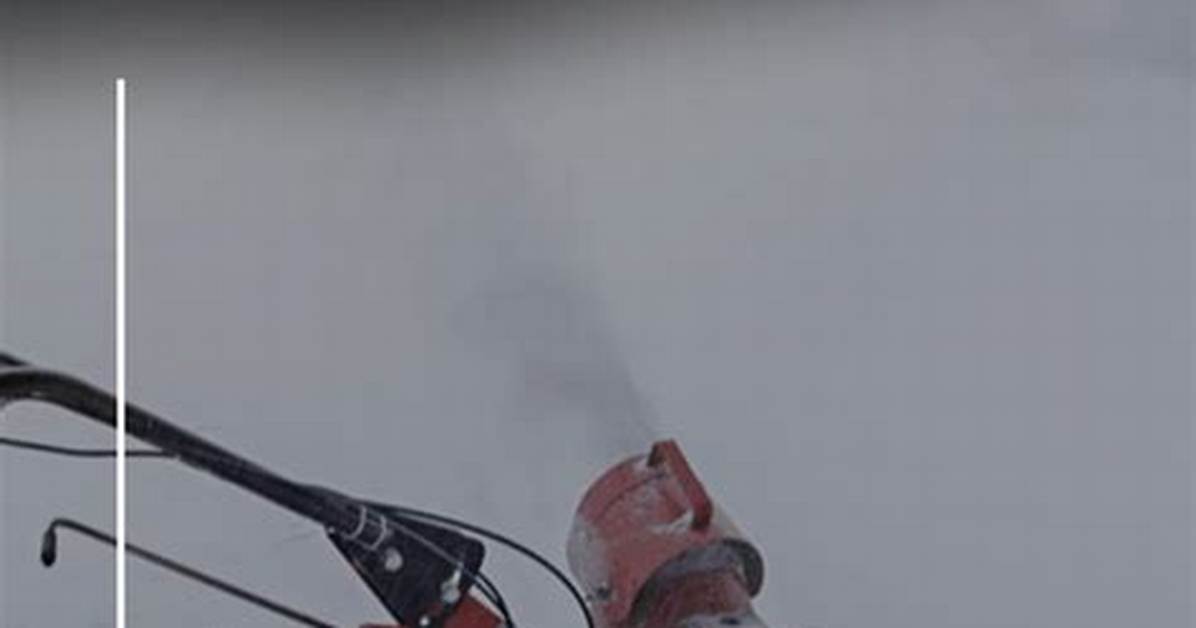 How to Adjust a Snowblower Chute