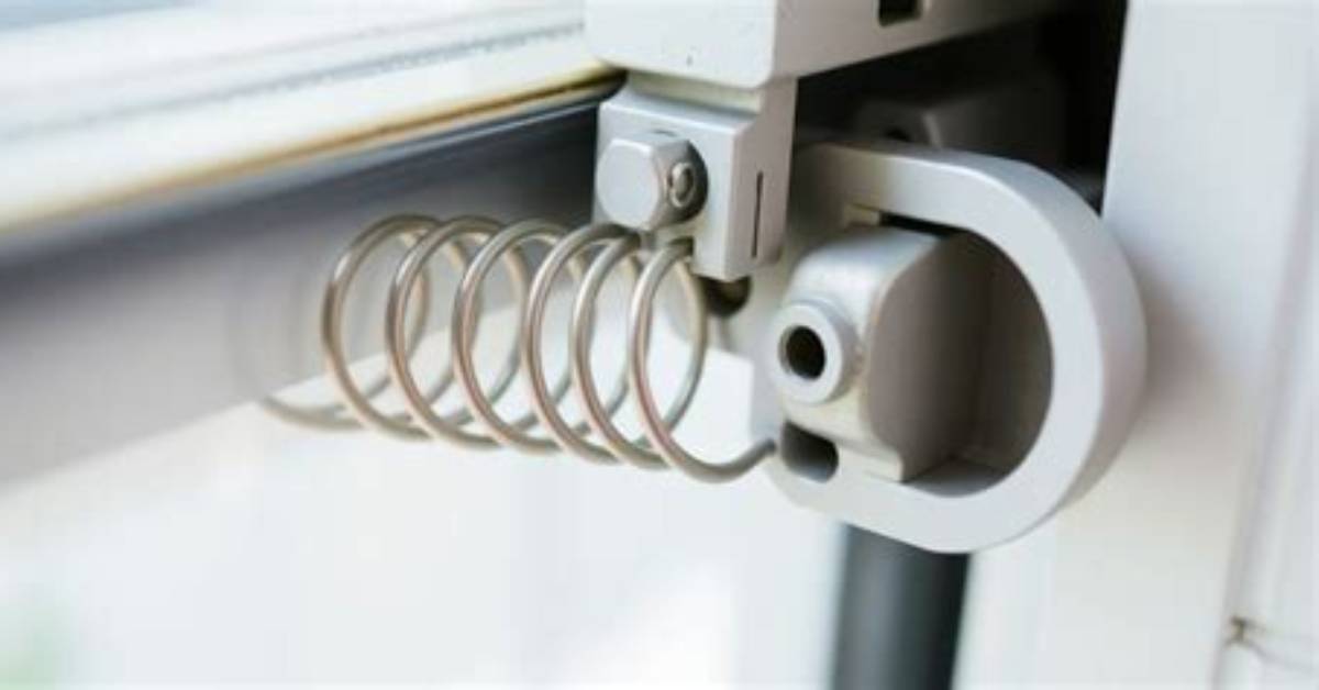 How to Adjust a Window Spring