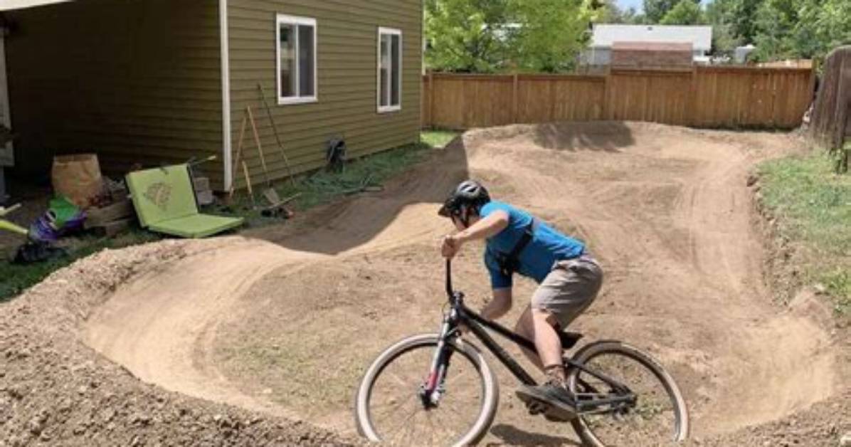 How to Build a Dirt Track for a Go-Kart