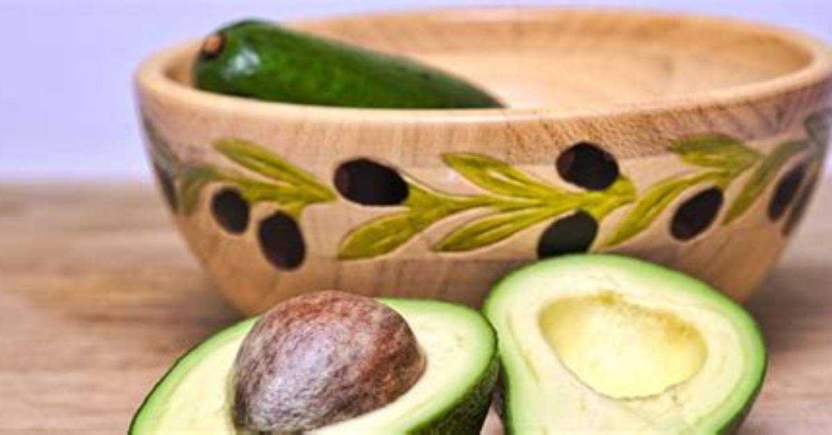 How to Care for a Wooden Salad Bowl