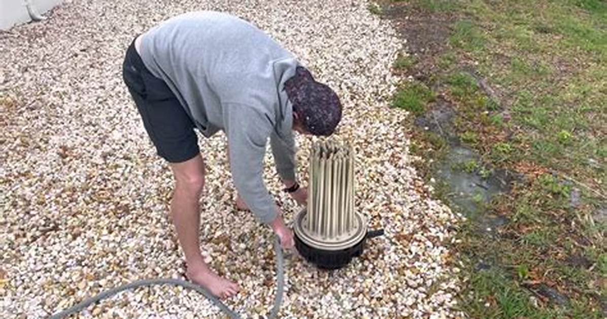 How to Clean a Diatomaceous Earth Pool