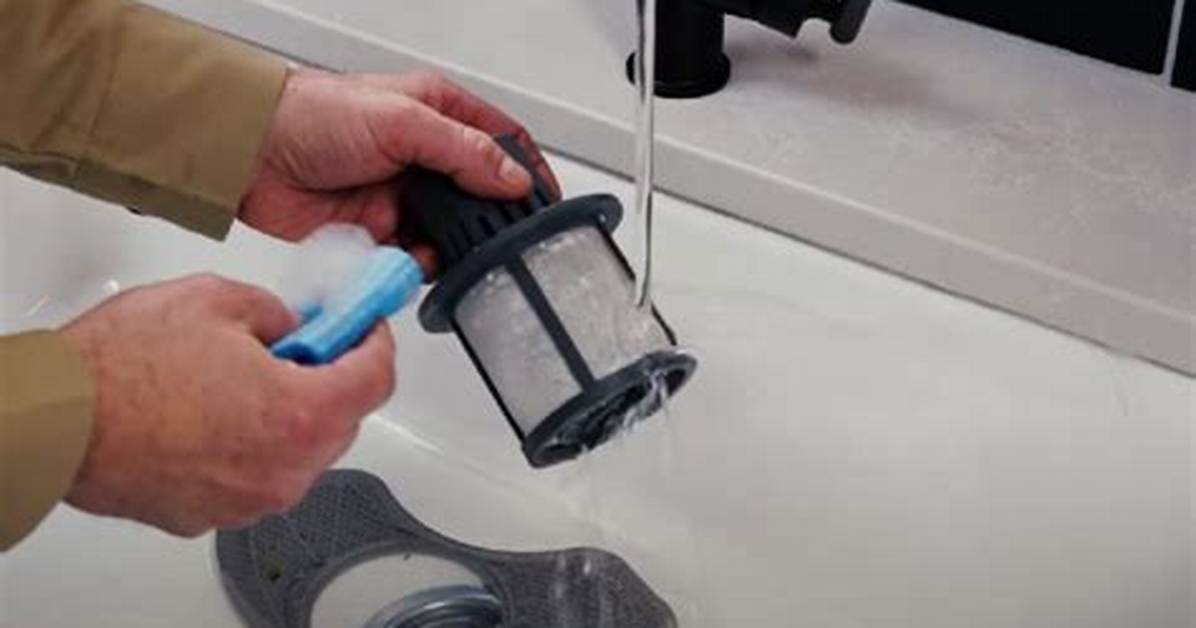 How to Clean a Ge Nautilus