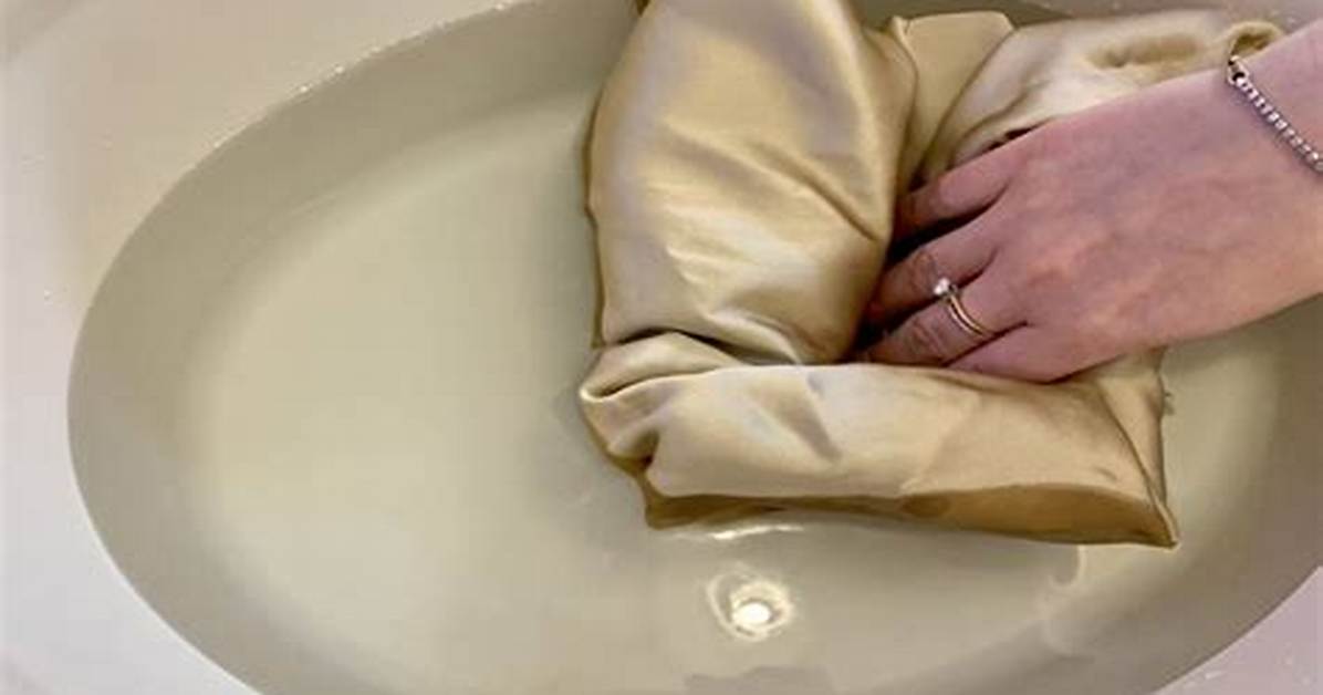 How to Clean Silk