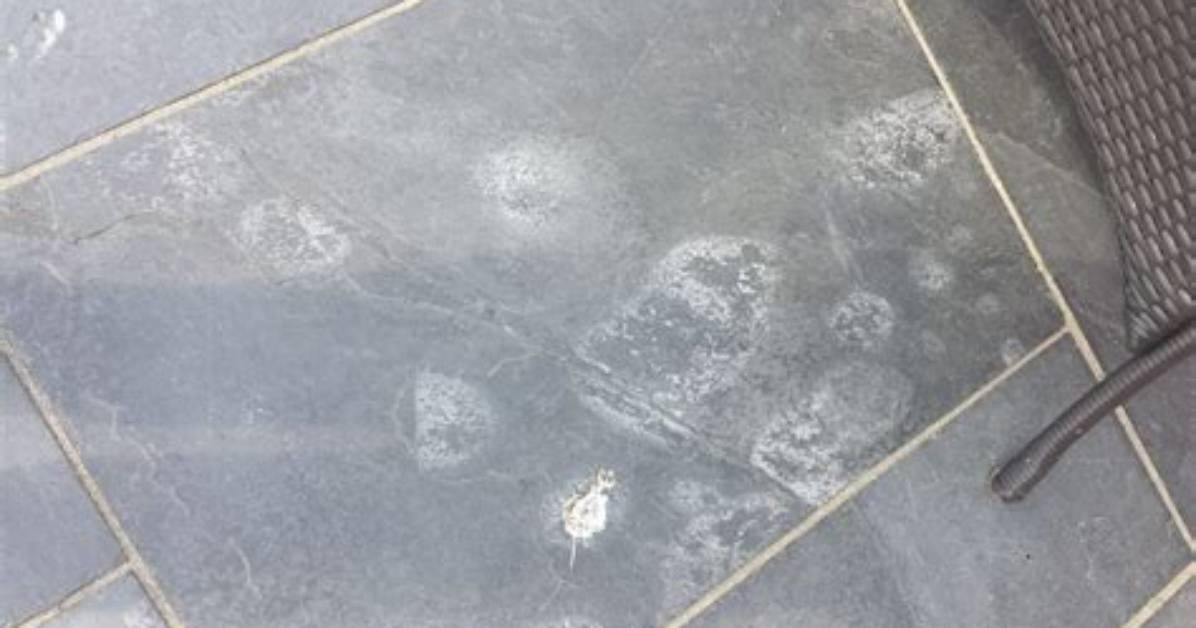 How to Clean White Spots in Slate