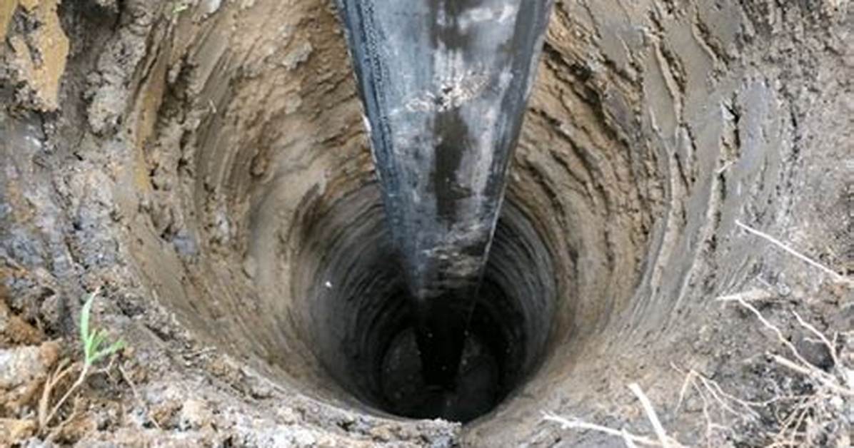 How to Dig with Water
