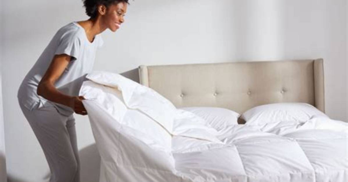 How to Fluff up a Polyester Comforter