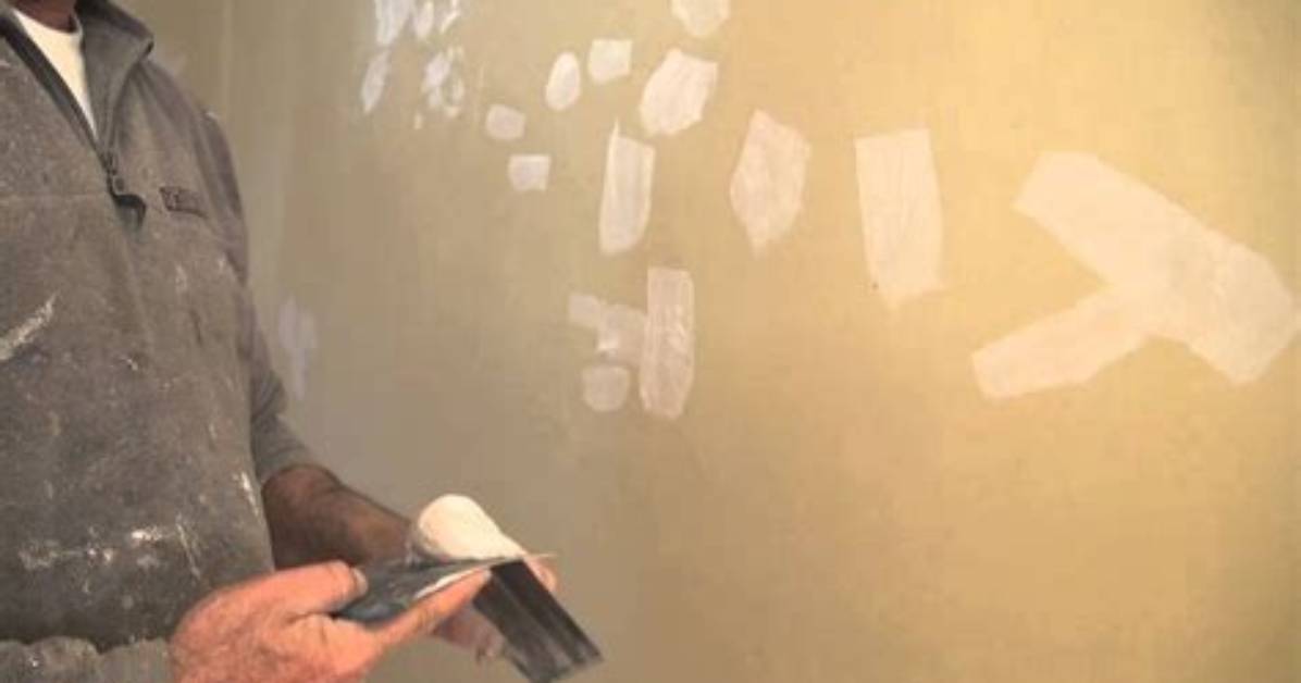 How to Hide Plaster Imperfections on a Ceiling