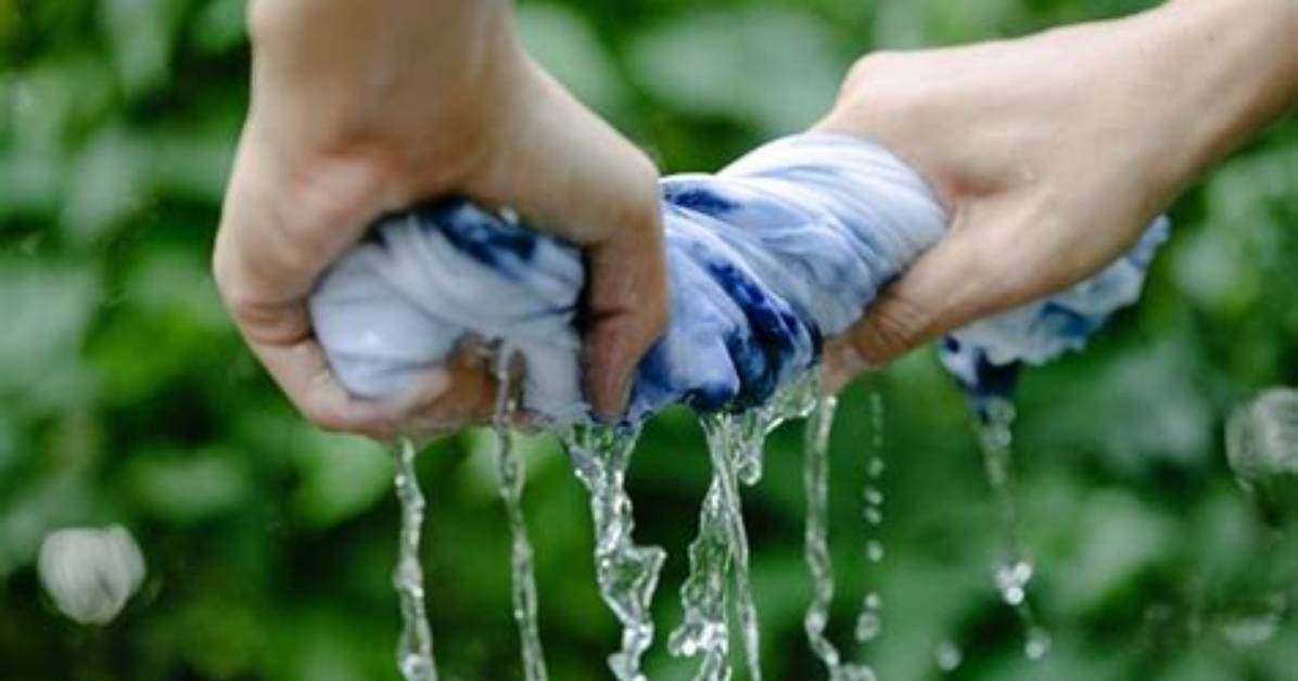 【How-To】How to Wash a Tie