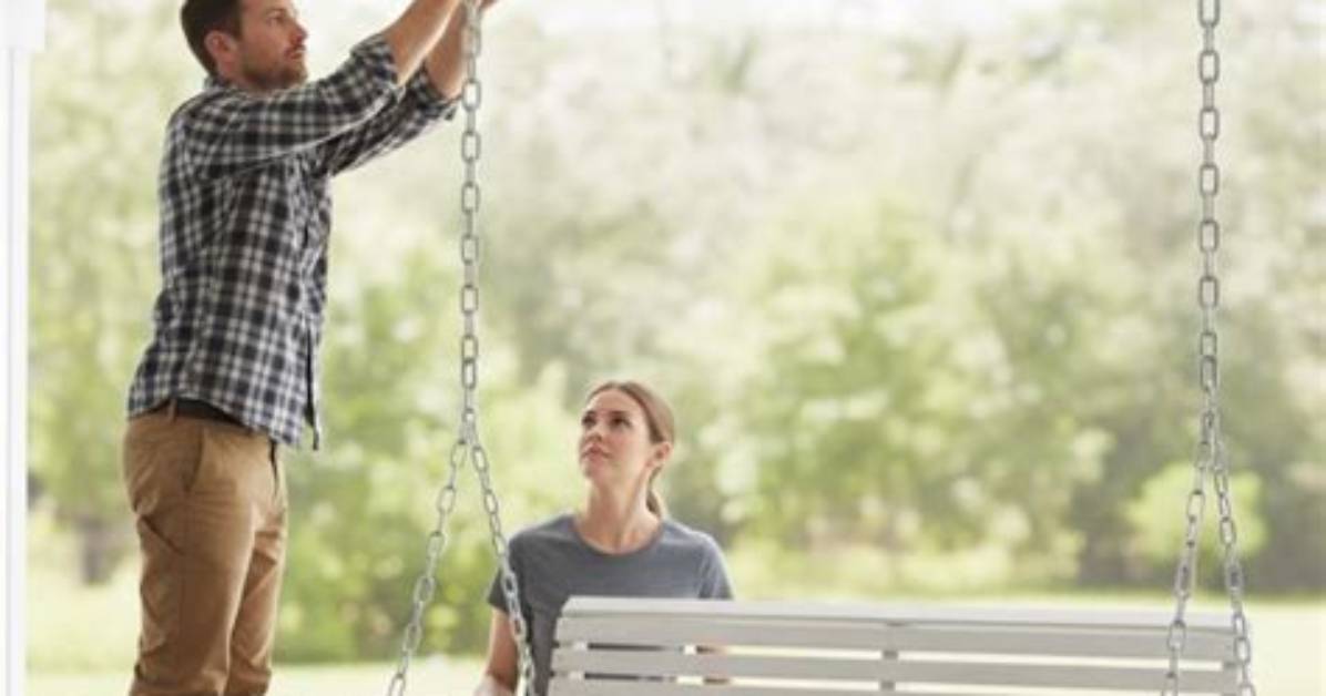 How to Mount a Porch Swing Using Eye