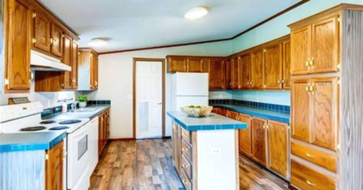 How to Reface Mobile Home Panel