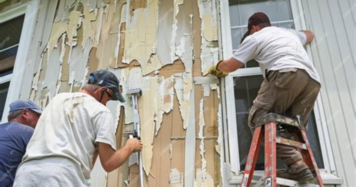 How to Repair a Section of Exterior Composite Siding