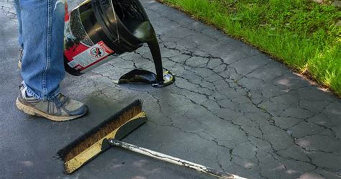 How to Repair an Asphalt Driveway