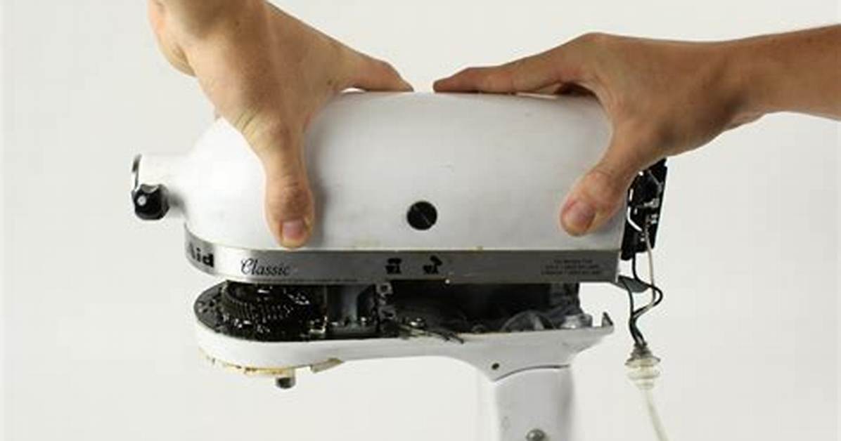 How to Take Apart a Kitchenaid Blender