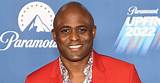 How Wayne Brady Made His Millions — and How He Spends Them!