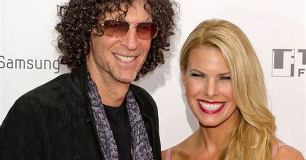 Howard Stern's First Marriage: a Journey of Ups and Downs