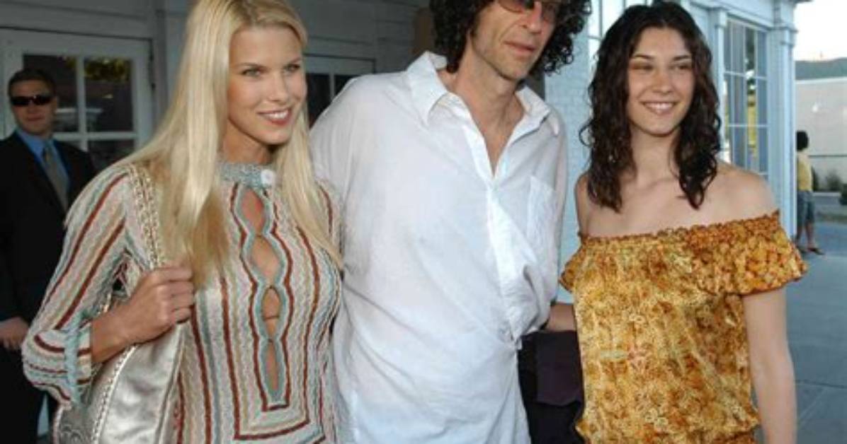 Howard Stern's Marriages: Inside His Love Life