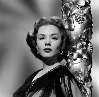 Iconic Actress Piper Laurie's Demise at 91: Understanding the Cause of Piper Laurie's Passing - Sarkariresult