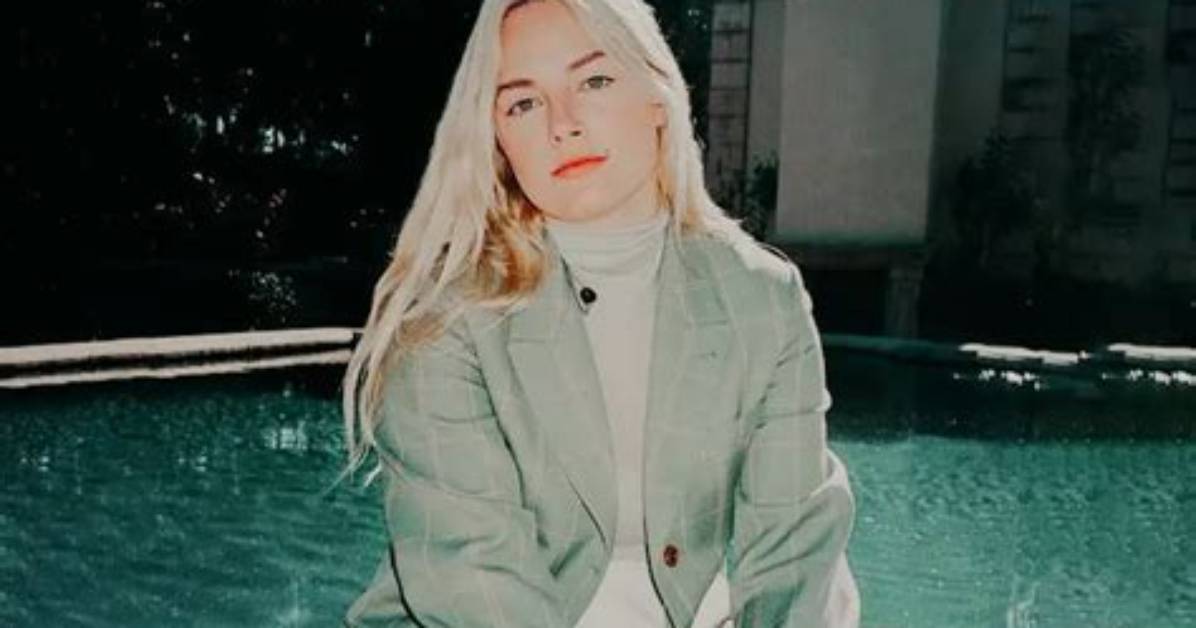 Interesting Facts About Singer Ashe Including Childhood