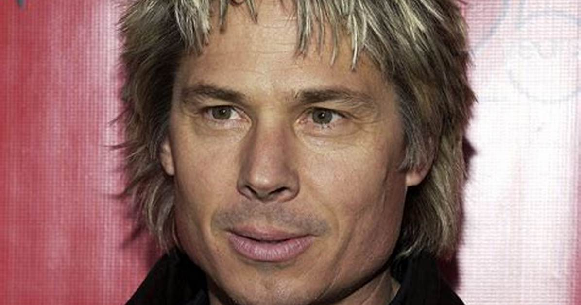 Intriguing Details Kato Kaelin Does He Have