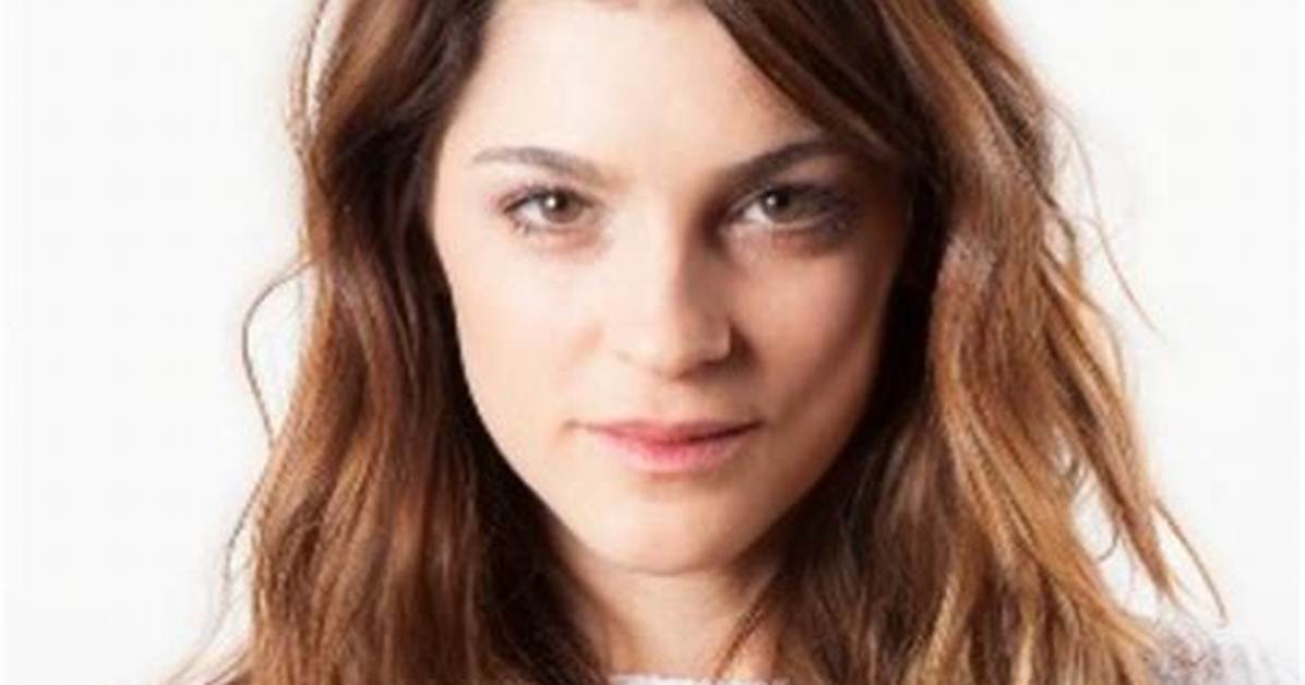 Irene Azuela Net