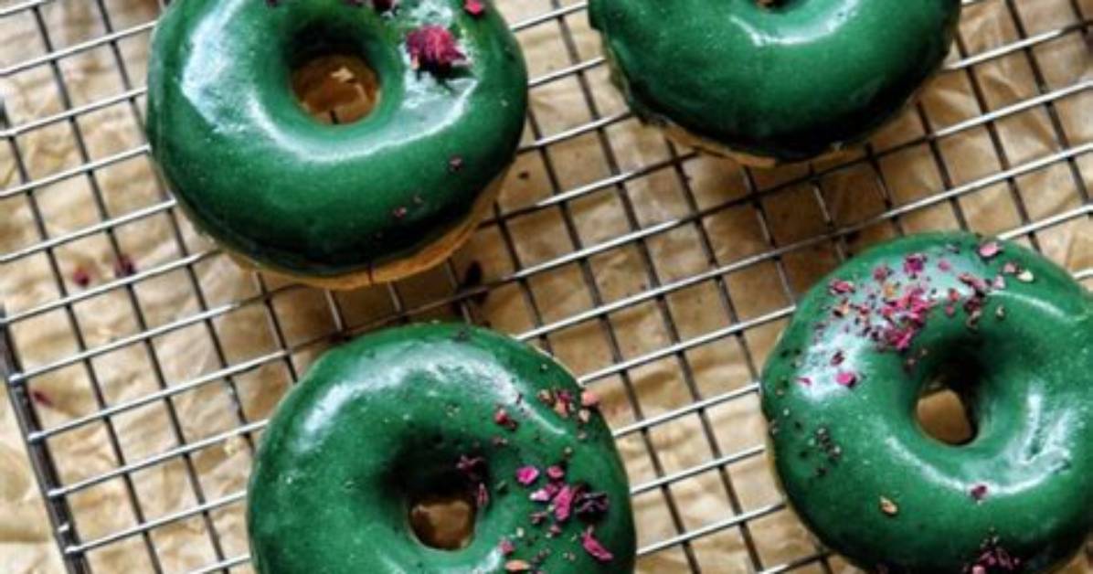 Irresistible Green Donuts a Healthy and Delicious