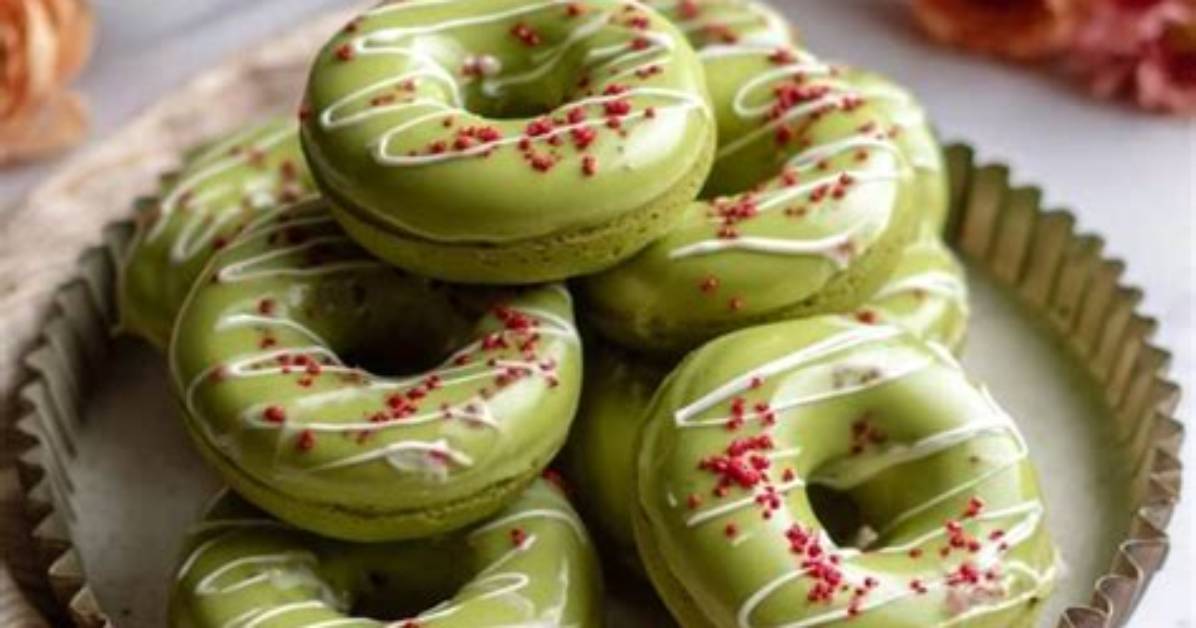 Irresistible Green Donuts a Healthy And