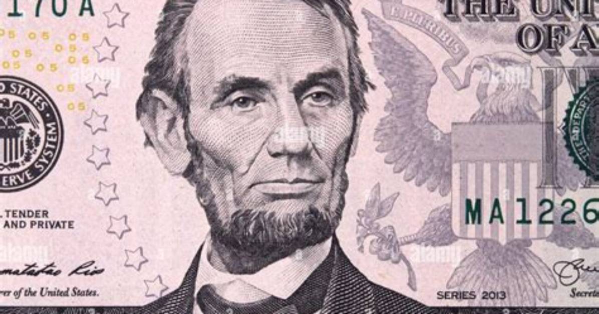 Is Abraham Lincoln on the 2 Dollar Bill?