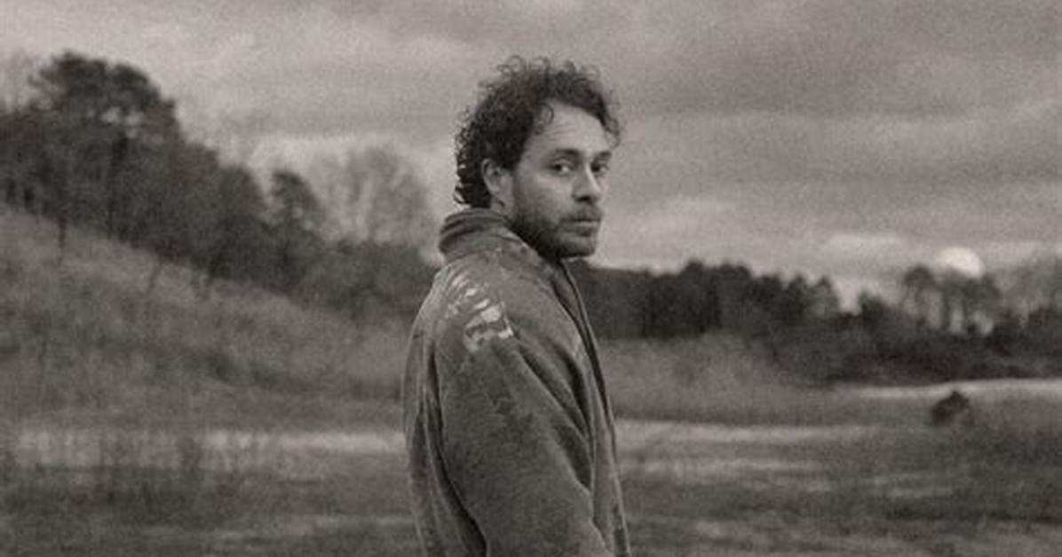 Is Amos Lee Married? 2024 Update