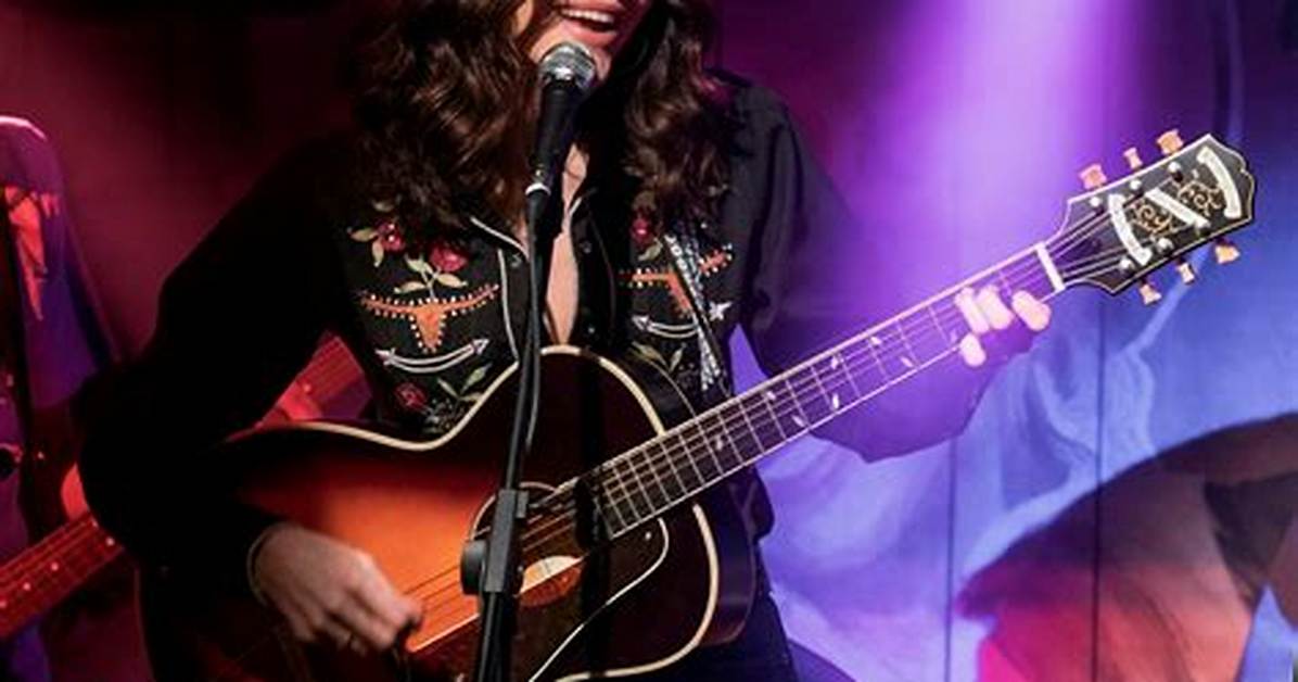 Is Bailey from Country Comfort a Real Singer?