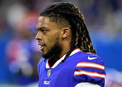 Is Damar Hamlin Hair Real? Long Hairstyle Looks Good on His Face