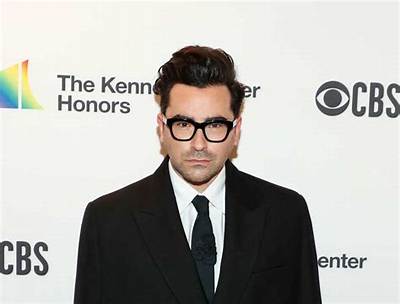 Is Dan Levy Gay? a Closer Look at the Actor's Dating Life