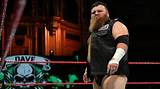 Is Dave Mastiff a Married Man? Meet His Partner on Instagram, Wedding Photos and More