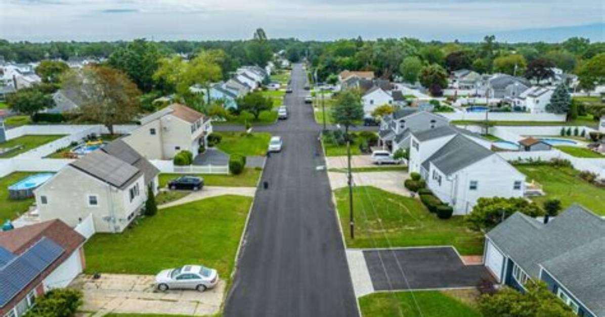 Is Islip a Good Neighborhood?