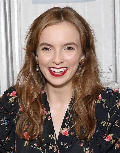 Is Jodie Comer Gay? Age, Height, Net Worth