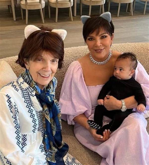 Is Kris Jenner's Mom Still Alive? [Truth Revealed]