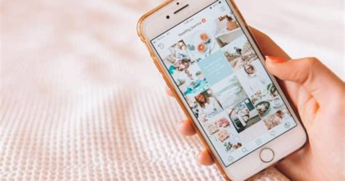 Is Liking Pictures on Instagram Flirting?