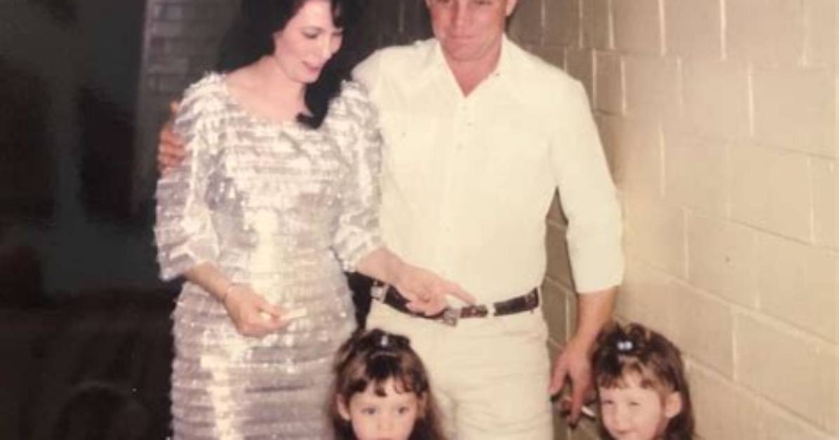 Is Loretta Lynn Still Alive? Husband Children and Net Worth